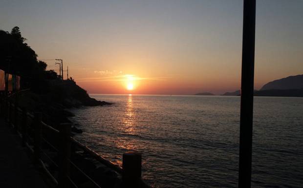 O Chamado das Ondas: Um ensaio para mulheres que querem se sentir