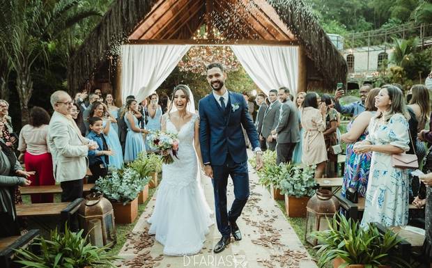 💍 As 10 fotos que não podem faltar no seu casamento.
