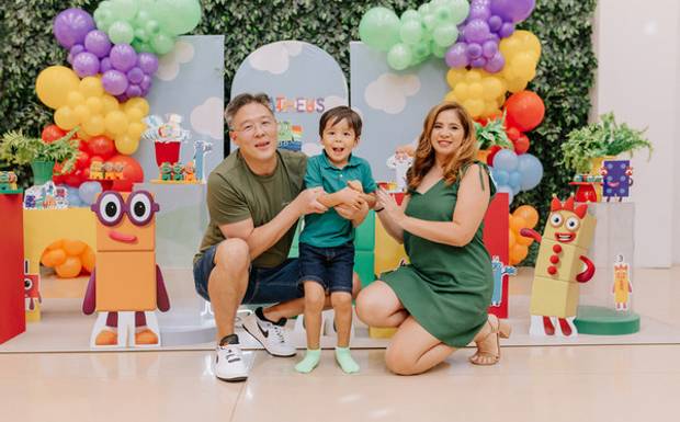 Aniversário de 4 anos do Matheus em Mogi das Cruzes | Tema Numberblocks no Santa Arruaça