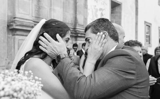 Qual é a Diferença Entre um Fotógrafo de Casamento Tradicional e um Fotógrafo de Casamento Fotojornalístico?