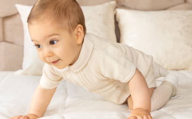 Encontre o Fotógrafo de Batizado Profissional para Captar o Início Espiritual do Seu Bebé