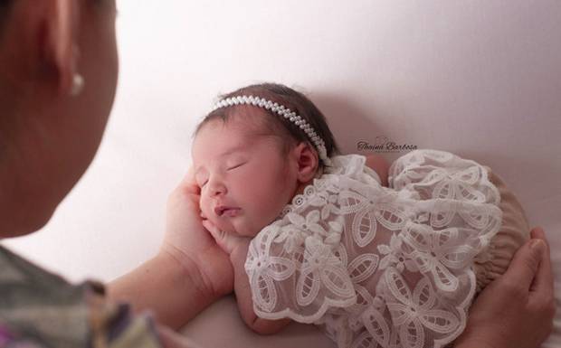 Ensaio Newborn? Você não sai de casa, nós vamos até você!