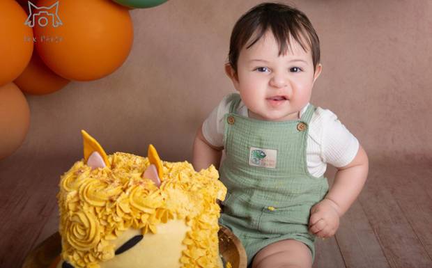 Smash the Cake Session: Preparing for Fun and Sweet Memories