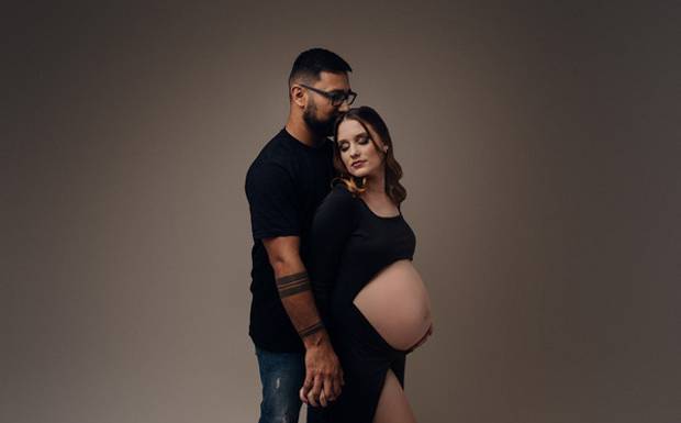 VALE A PENA FAZER UM ENSAIO DE GESTANTE EM ESTÚDIO?