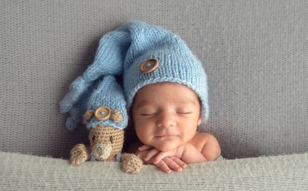 Sessão fotográfica de recém-nascido