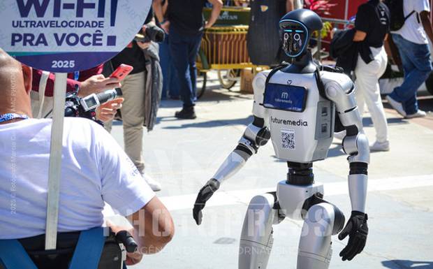 O futuro em imagens: Rio Innovation Week 2025 reúne robôs, realidade virtual e medicina de ponta