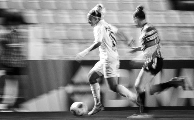 Registro de jogo ou construção de legado? A diferença na fotografia esportiva