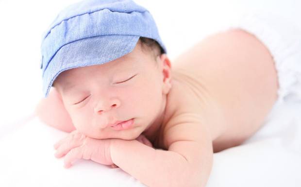 5 motivos para realizar o ensaio de recém nascido do seu filho