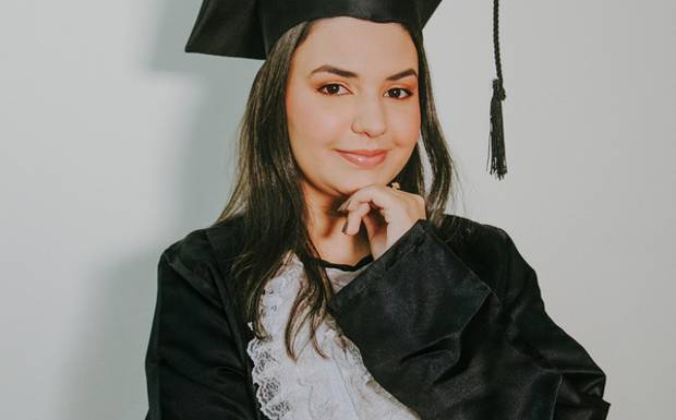 Por que Fazer um Ensaio Fotográfico de Formatura é Importante?