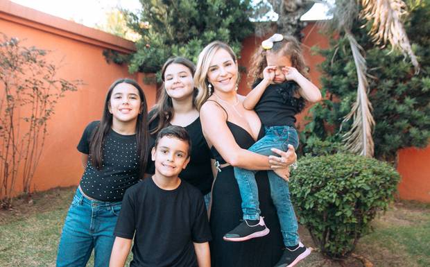 Empreendedorismo Feminino: 
Como Conciliar Negócios, Maternidade e Vida Pessoal sem Culpa