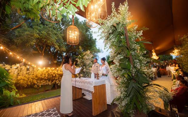 Casamento ao Ar Livre em 2025: Tendências para Noivas
