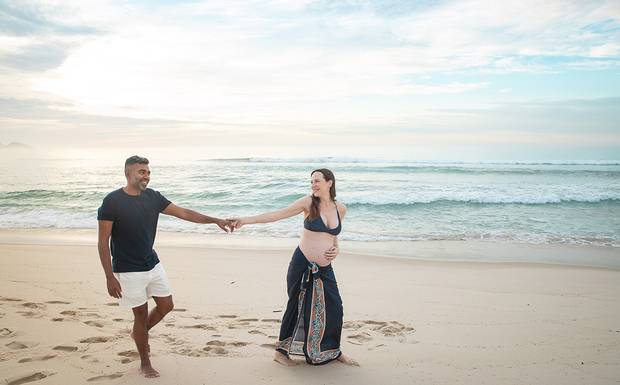 Babymoon no Rio: Ensaio Gestante ao Amanhecer na Barra da Tijuca