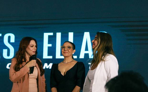 Elles & Ellas em Movimento