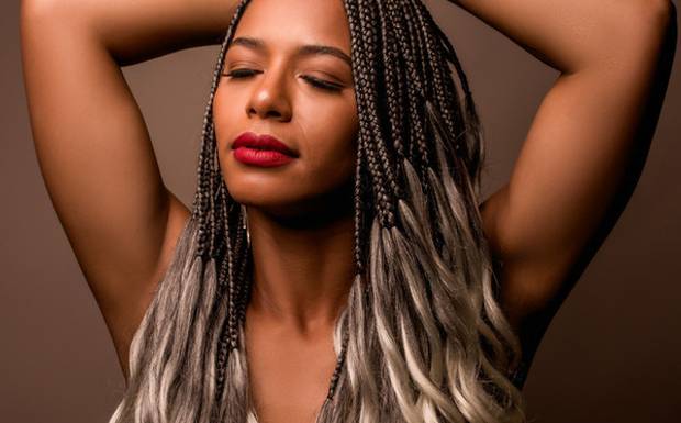 Auto Aceitação: Por que TODA mulher merece  um ENSAIO SENSUAL ?