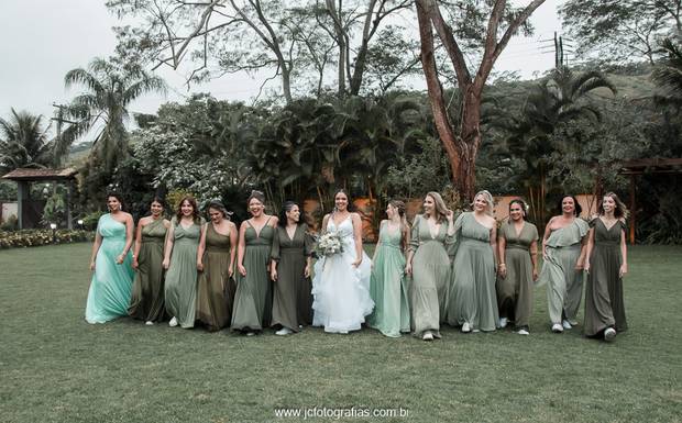 Não Escolha muitos padrinhos para o seu casamento!