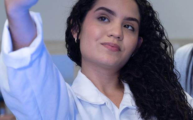 O dia em que um laboratório virou estúdio e tudo começou com “Eu quero uma foto”
