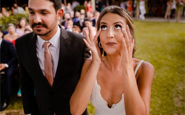 Os Fotógrafos São Seus Olhos Durante o Casamento