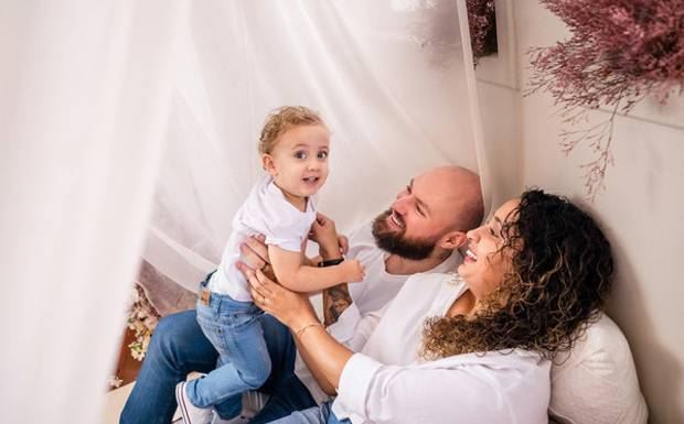 Dicas para famílias que nunca fizeram ensaio fotográfico em estúdio
