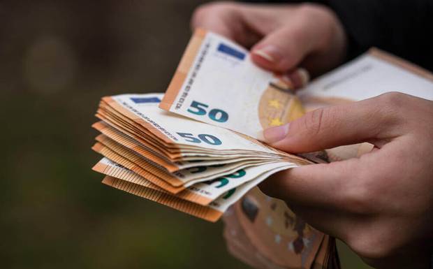 O guia definitivo para viajar e comprar na Europa sem se preocupar com taxas escondidas: