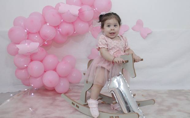 Por que o aniversário de 1 ano merece ser registrado — mesmo sem festa!