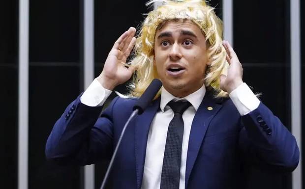 JUSTIÇA CONDENA DEP. NICOLAS POR DISCURSO TRANSFÓRBICO NA CÂMARA 