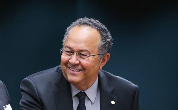 Deputado Silas Câmara anuncia mais de R$ 1 milhão para ações de enfrentamento à cheia em Humaitá