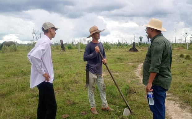 Vereador Dr. Amadeu Neto visita Ramal Vila Bela