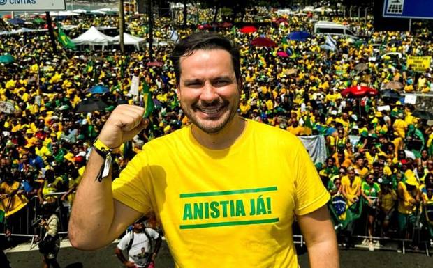 Julgamento de Bolsonaro é “teatro com toga”, diz Capitão Alberto Neto