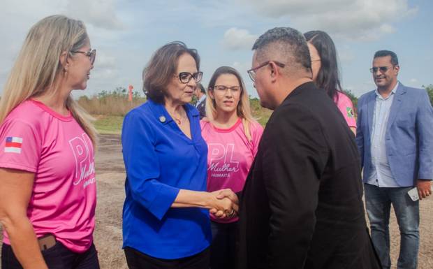 “Sargento de Macedo acompanha visita de senadores Plínio Valério e Damares Alves a Humaitá”