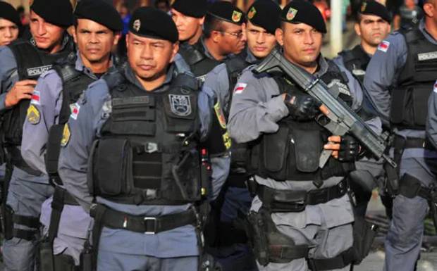 MP cobra governo do Amazonas por atraso de três anos no pagamento do auxílio-fardamento de policiais e bombeiros