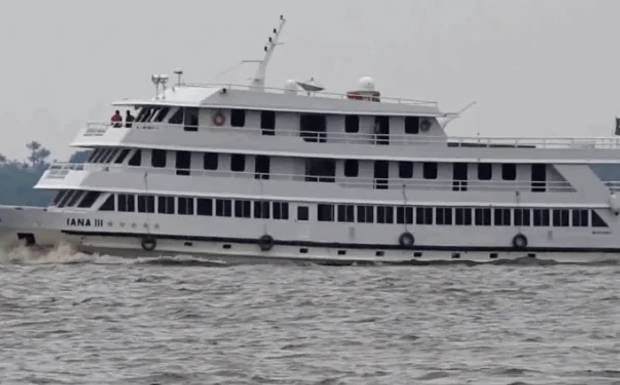 Lula optou por iate em vez de navio da Marinha para se hospedar na COP30