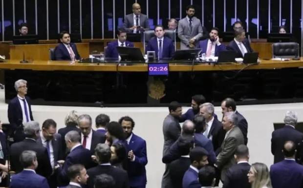 Projeto antifacção: entenda o que muda no projeto aprovado na Câmara dos Deputados