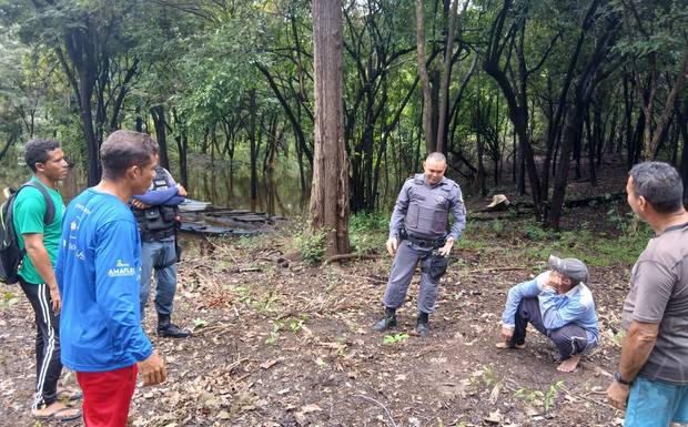 Polícia Militar intermedia conflito por extração ilegal de castanha em Canutama, no interior do Amazonas