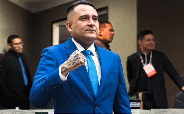 Em vídeo explosivo, Sargento Salazar pede que Trump “venha buscar” governador do Amazonas e denuncia caos na saúde