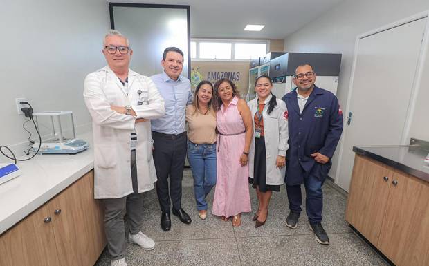 Delegado Péricles entrega R$ 530 mil em emendas para modernizar e fortalecer a Maternidade Azilda Marreiro