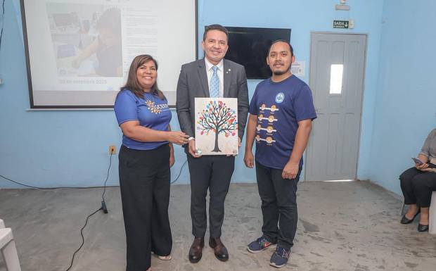 Delegado Péricles reforça apoio à educação e destina R$ 100 mil à Obra Social Eurípedes Barsanulfo