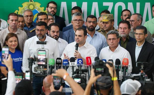 NO PRIMEIRO DIA À FRENTE DO EXECUTIVO, GOVERNADOR INTERINO ROBERTO CIDADE DESTACA ESTABILIDADE INSTITUCIONAL E CONTINUIDADE 