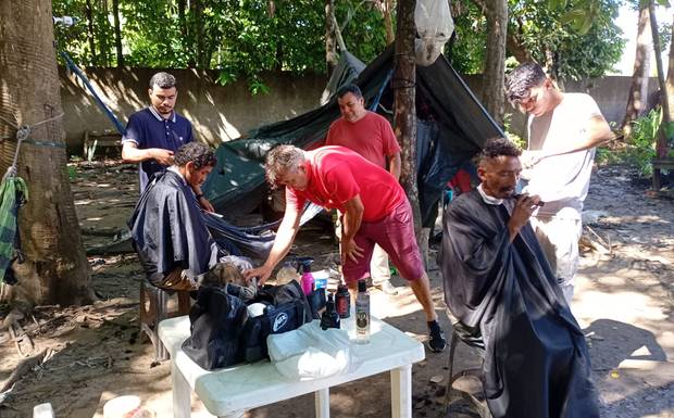 Instituto Mãos Fortes realiza ação solidária com pessoas em situação de vulnerabilidade em Humaitá