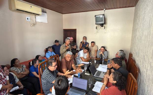 Comissão da Câmara de Humaitá discute projeto sobre regras do HumaitáPrev com representantes de categorias