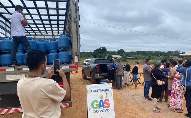 Secretaria de Assistência Social realiza distribuição do Gás do Povo no distrito de Realidade