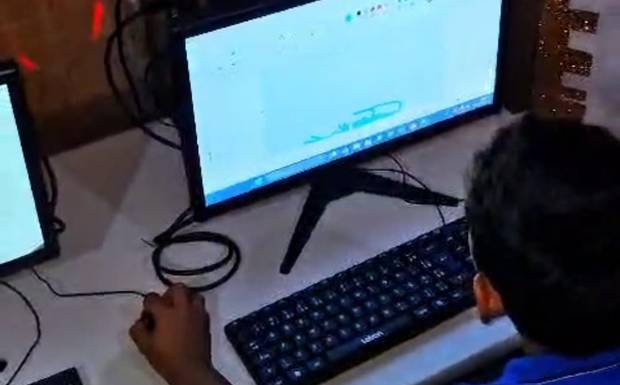 Crianças da região sul de Canutama passam a ter aulas de computação com novo projeto educacional