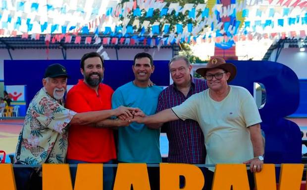 Átila Lins anuncia obras e investimentos para Fonte Boa