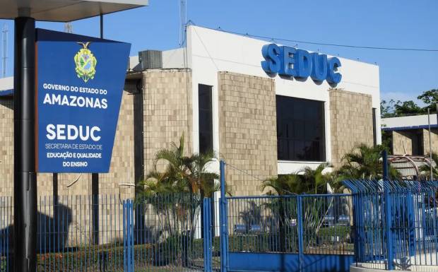 Seduc-AM anuncia concurso público com mais de 7 mil vagas para profissionais da educação no Amazonas