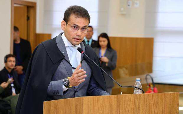 TCE nega recurso da Prefeitura e mantém investigação cobrada por Coronel Rosses sobre gastos do Sou Manaus