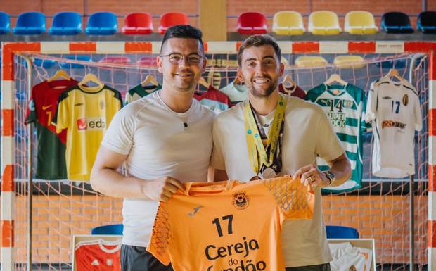 A História Inspiradora de Mário Freitas: Superação, Conquistas e Legado no Futsal