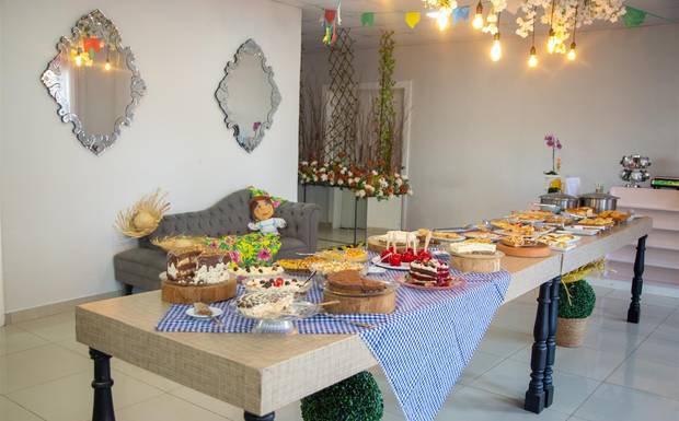 Arraiá da Ganache Facel encanta com sabores e clima junino em Ponta Grossa