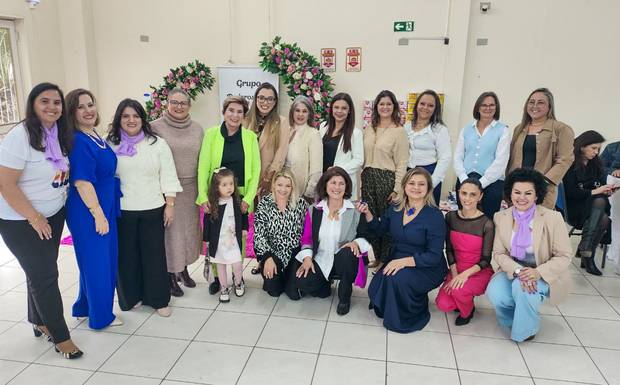 O Chá das Poderosas : Mais de 400 Latas para o Pequeno Anjo! 💖