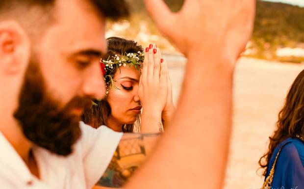 Handfasting em Florianópolis: Celebração de Casamento Celta na Ilha da Magia