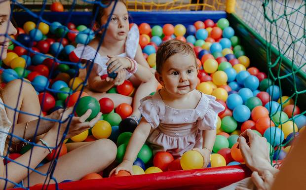 10 Ideias de Atividades e Brincadeiras para Aproveitar as Férias com as Crianças