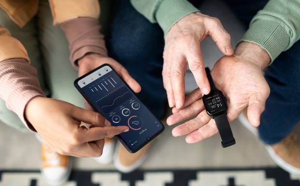 India Wearable Technology Market Overview 2025-2033 : Size, Growth Rate & Industry Report